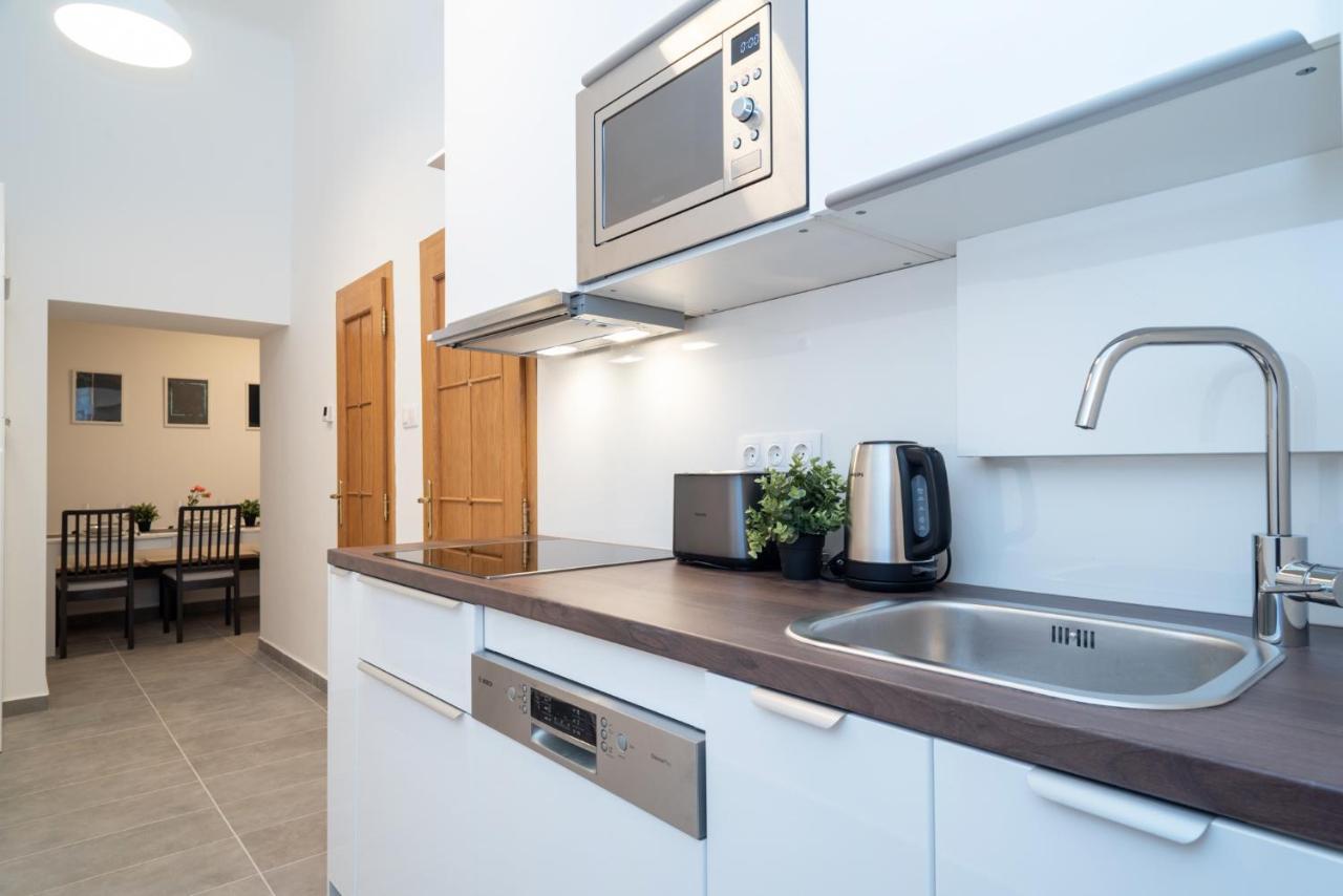 Stylish New With View On New York Palace דירה